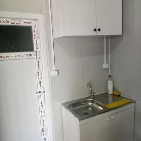 Отель Karavan Kir Evi